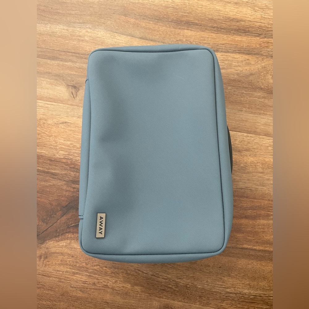 Away Coast Blue Small Toiletry Bag | Never Used